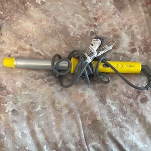 Dry bar 3 day bender curling iron 1.25 inch rod